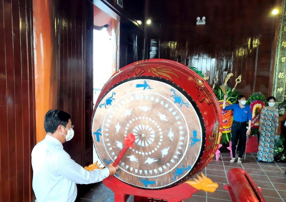 Một số hình ảnh tại Lễ khánh thành công trình trùng tu, tôn tạo tại Đền thờ Vua Hùng vào sáng nay.