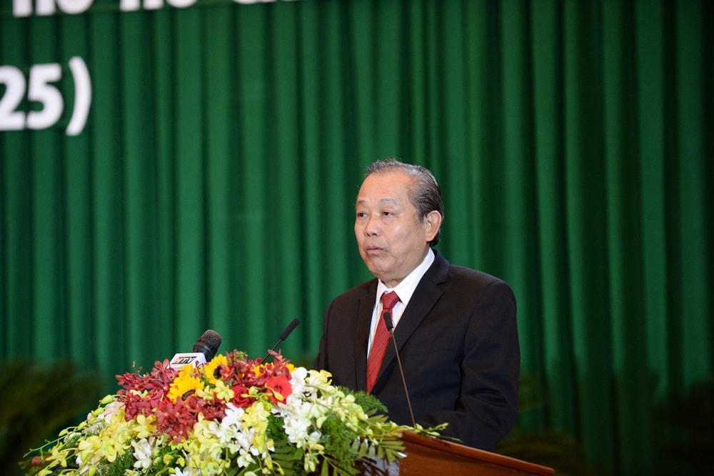 Phó Thủ tướng Thường trực Chính phủ Trương Hòa Bình phát biểu tại Đại hội.