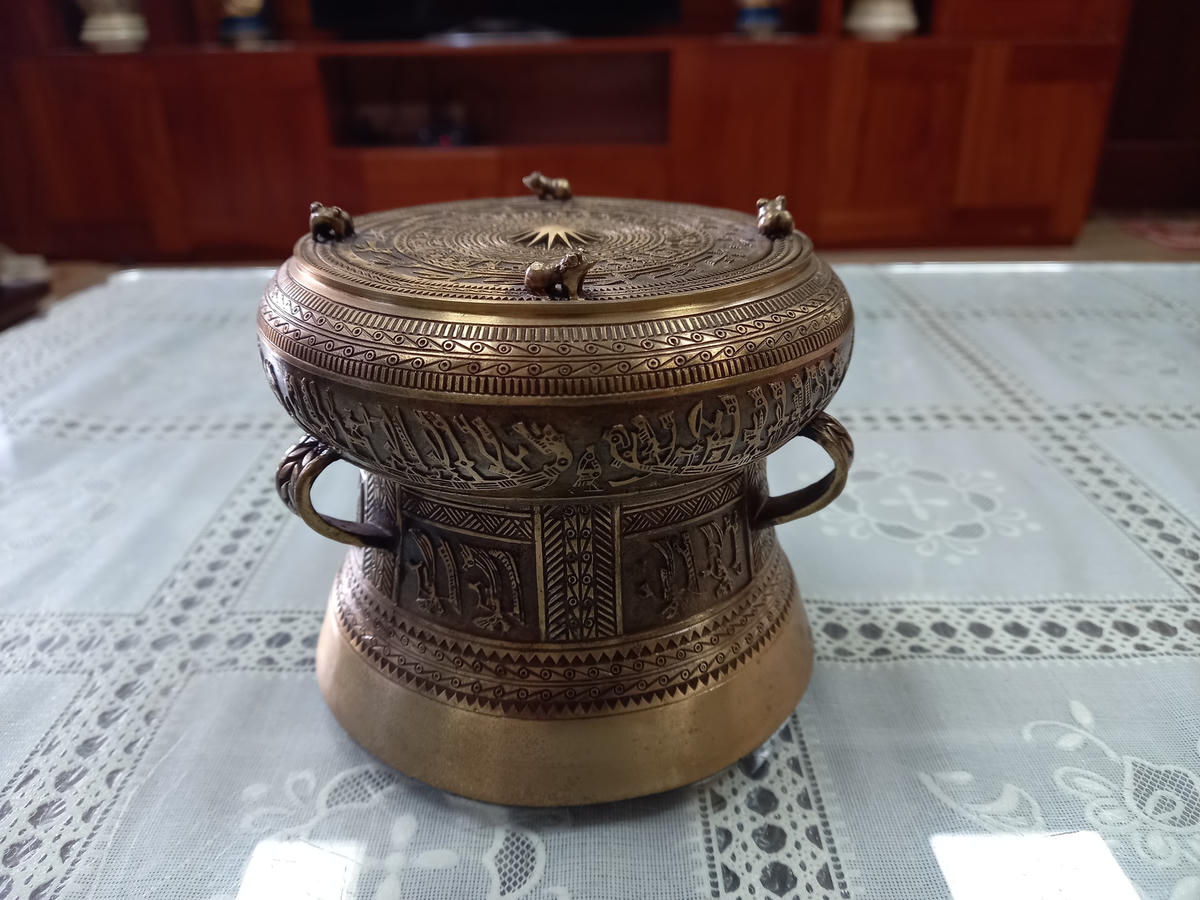 Mẫu trống đồng của nghệ nhân Nguyễn Thượng Sách.