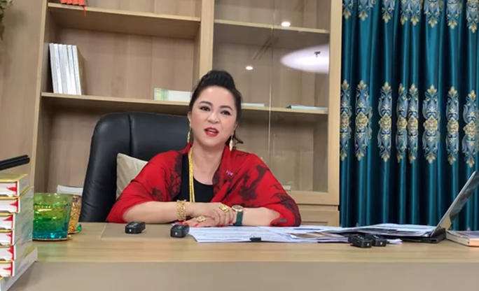 Bà Phương Hằng bị tạm giam 3 tháng để phục vụ công tác điều tra.