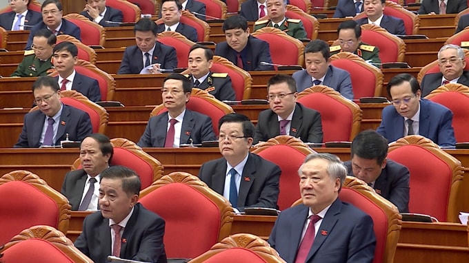 [ẢNH] Hội nghị lần thứ nhất Ban Chấp hành Trung ương khóa XIII