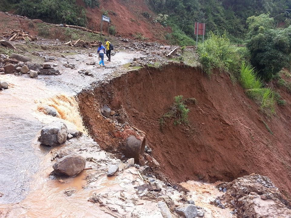 Ảnh phân tích từ công nghệ viễn thám giúp đưa ra những dự đoán, cảnh báo sớm sạt lở đất. Ảnh: Nam Anh.