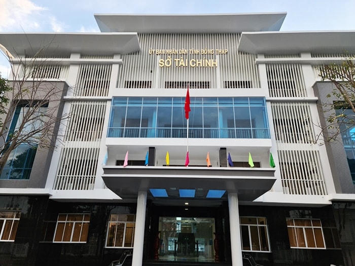 Thanh tra tỉnh Đồng Tháp cho rằng Giám đốc Sở Tài chính chịu trách nhiệm chung đối với các vi phạm.