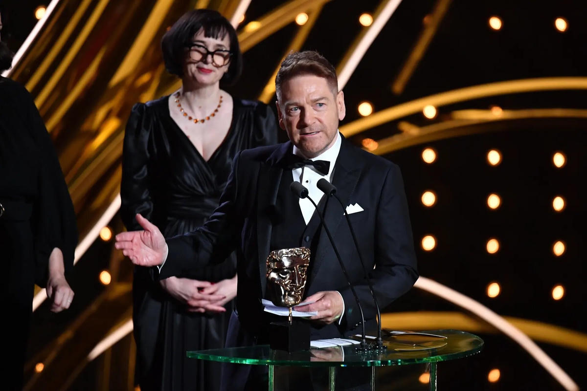 Kenneth Branagh giành giải phim Anh xuất sắc nhất cho tác phẩm tự truyện Belfast. Ảnh: James Veysey / Shutterstock.