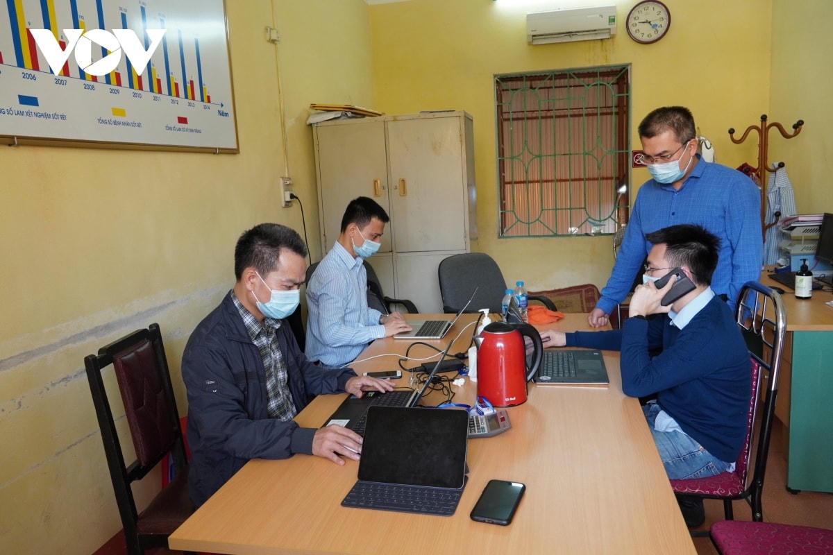 Đội truy vết, Trung tâm Kiểm soát Bệnh tật Hải Dương làm việc không quản thời gian, thần tốc, quyết liệt để đưa ra những thông tin tình hình dịch bệnh chính xác, kịp thời.