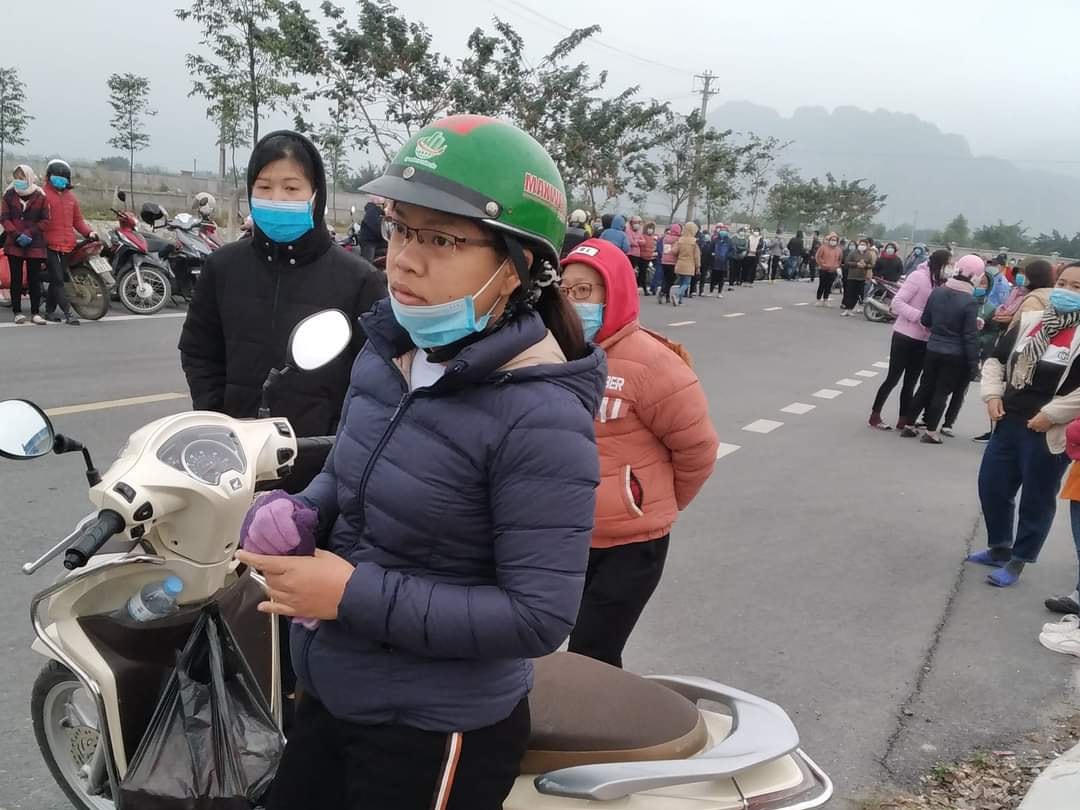 Công nhân tại DN Gtwill bức xúc vì Công ty cam kết thực hiện chính sách thưởng đầy thủ nhưng đến cận Tết lại đơn phương thông báo huỷ bỏ.