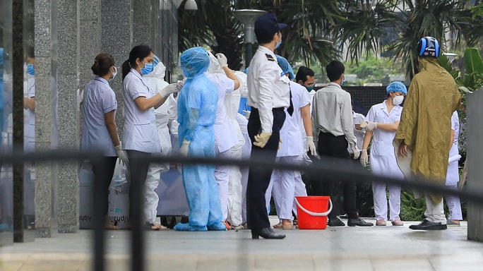 Phong tỏa tại tòa nhà R4, Godmark City, Bắc Từ Liêm, Hà Nội.