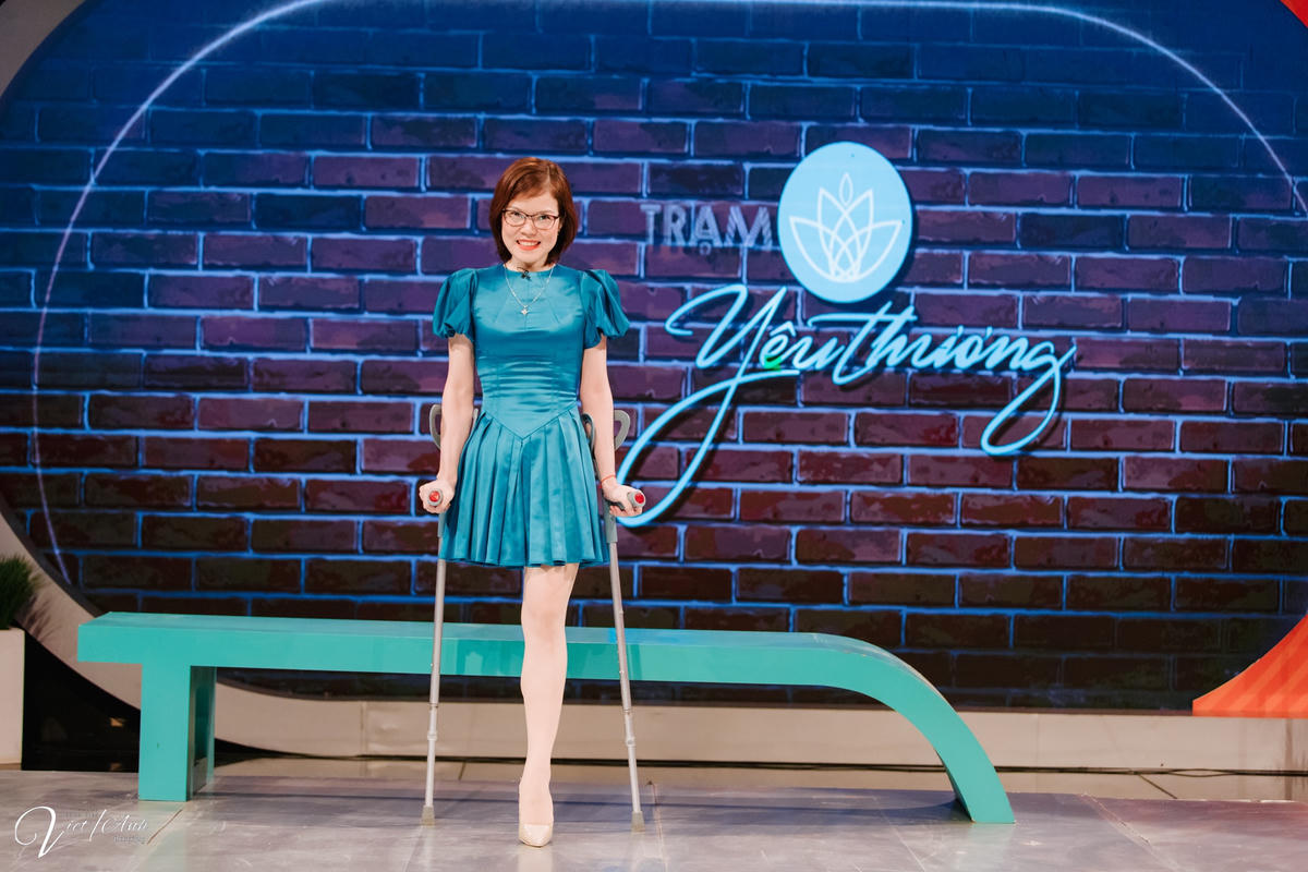 Cô gái một chân hút mọi ánh nhìn nhờ nghị lực phi thường. 