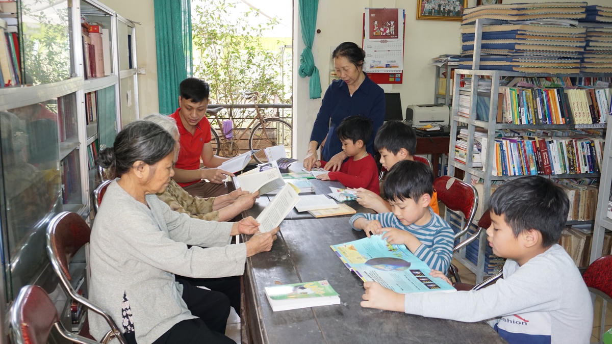 Thư viện làng Bình Vọng, xã Văn Bình, huyện Thường Tín (Hà Nội) nơi trao truyền tri thức.