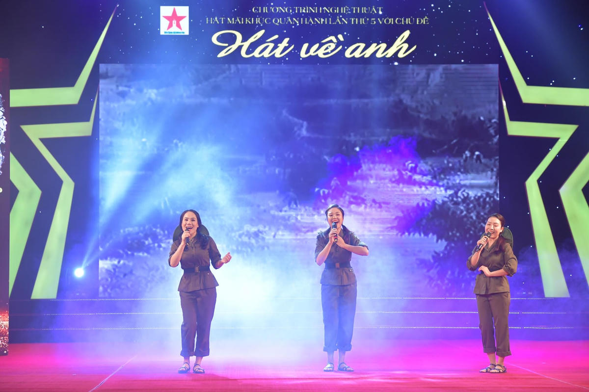 Một tiết mục tại chương trình.