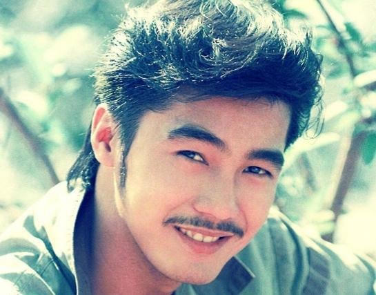 Lý Hùng gắn bó với màn ảnh suốt gần 3 thập kỷ. 