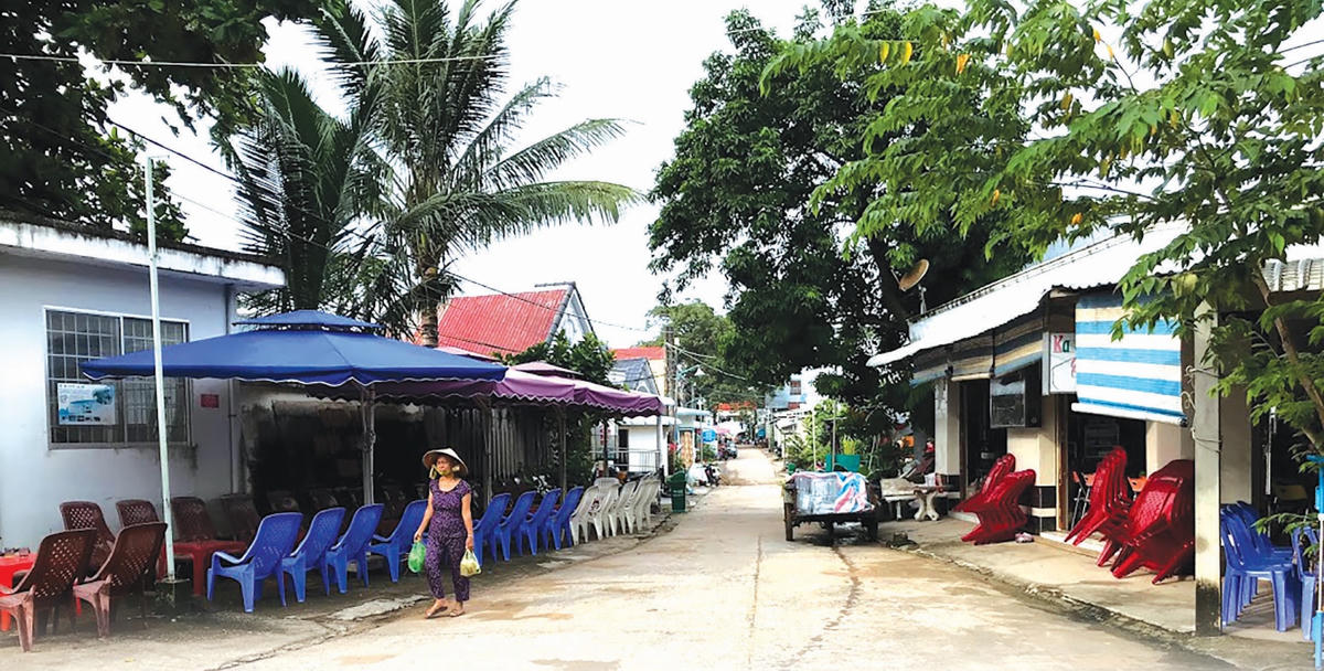 Yên bình nơi đảo xa.  