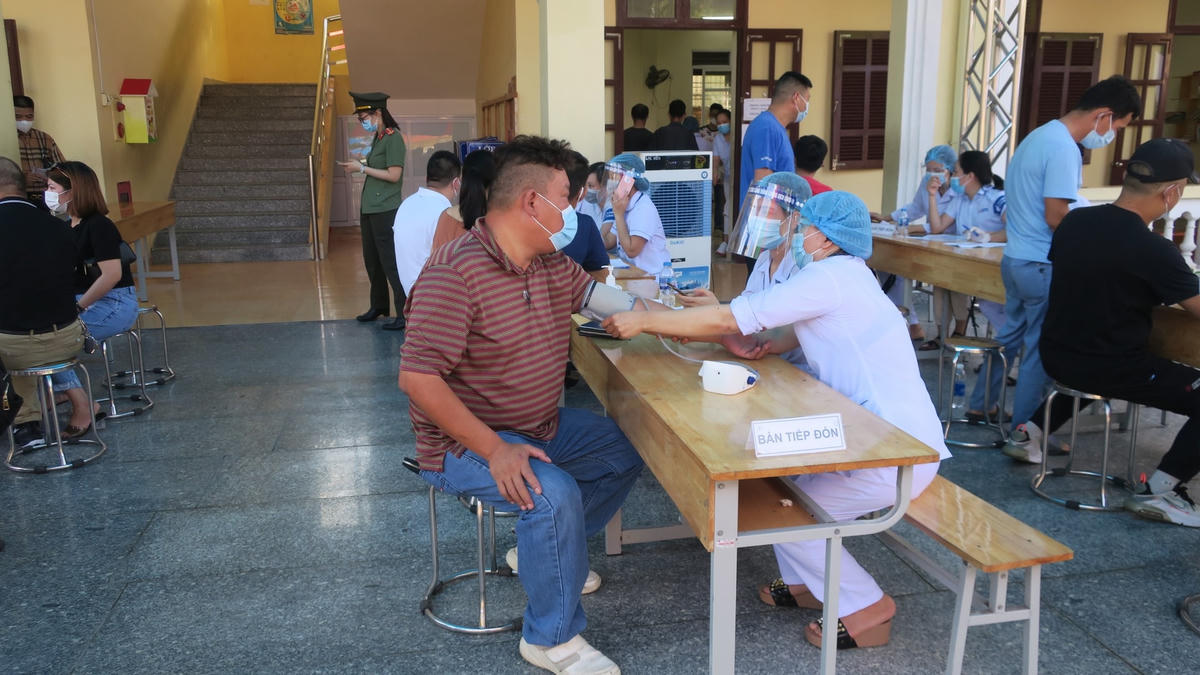 Tất cả quá trình tiêm vaccine phòng chống Covid-19 đều đảm bảo thực hiện nghiêm quy trình tiêm an toàn.