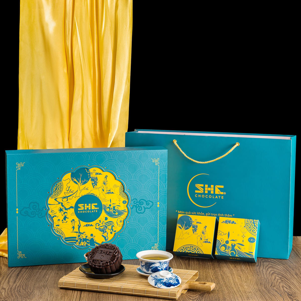 Những chiếc bánh trung thu đã trở thành món đồ không thể thiếu mỗi dịp Rằm tháng Tám.