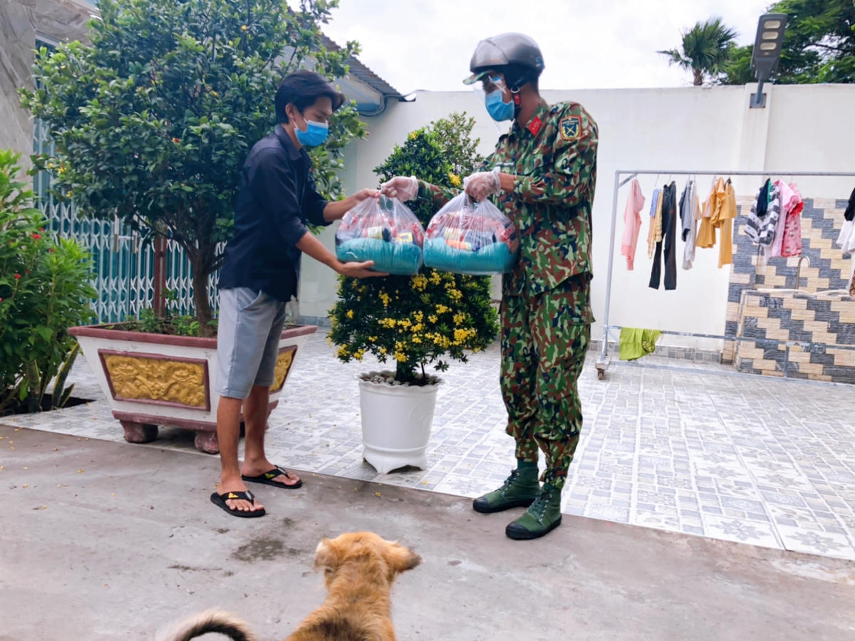 các chiến sĩ tham gia 