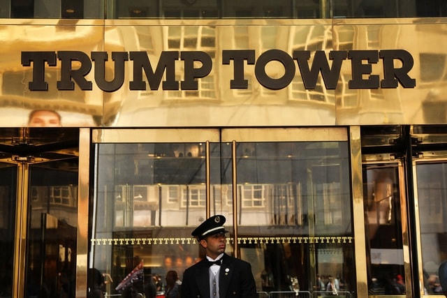 Tập đoàn của ông Trump mất nhiều mối làm ăn sau vụ bạo loạn ở quốc hội