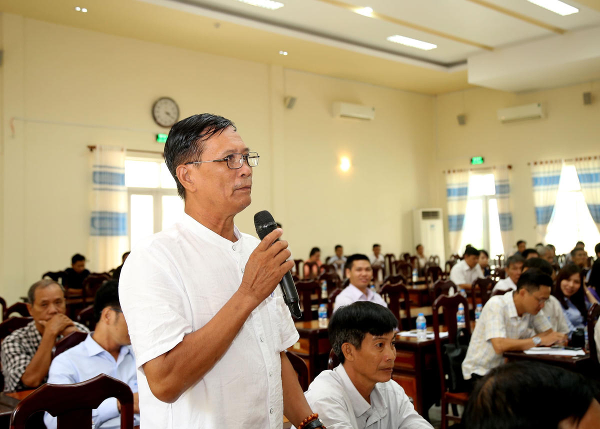 Cử tri huyện Cờ Đỏ kiến nghị lên đại biểu Quốc hội.