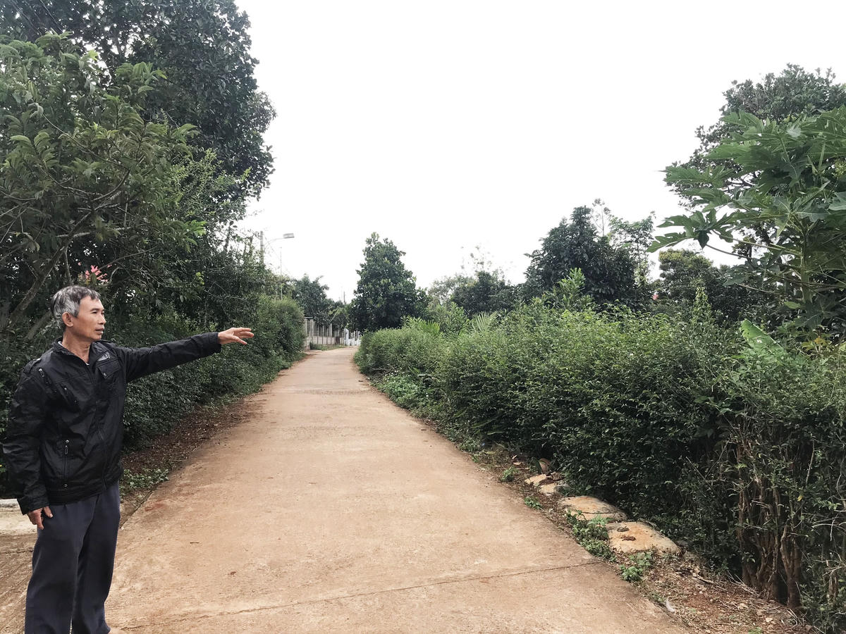 Một đoạn đường tại thôn 1, xã Hoà Thắng (TP. Buôn Ma Thuột).