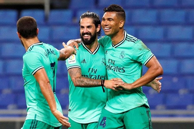 Casemiro (bìa phải) ghi bàn duy nhất giúp Real giành chiến thắng. (Nguồn: Reuters).