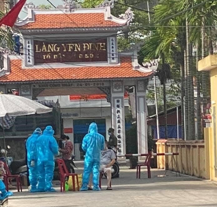 Tại thị trấn Yên Định (Hải Hậu-Nam Định) vừa phát hiện chùm 10 ca bệnh Covid-19.