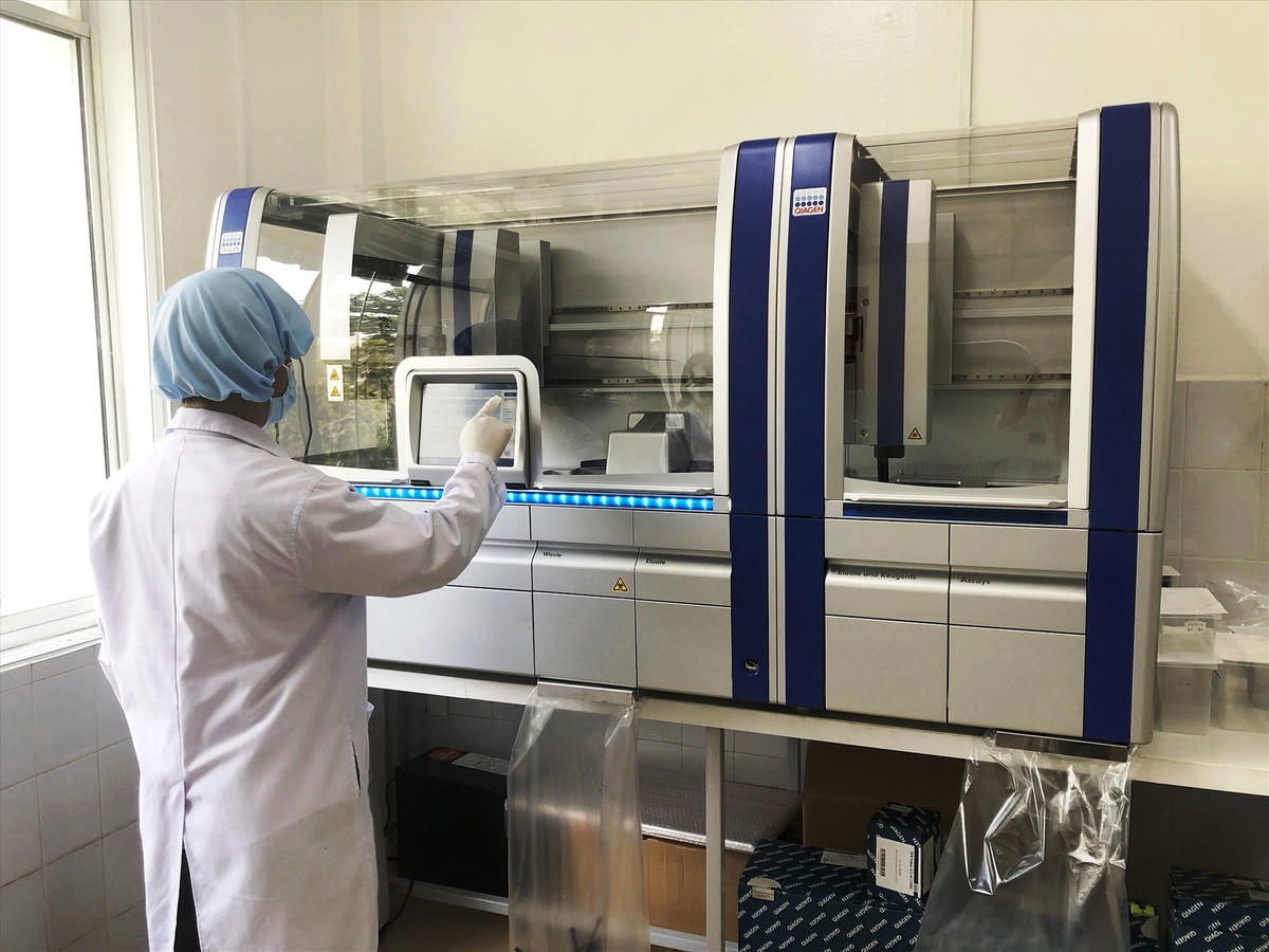 Hệ thống máy Realtime PCR tự động đã thực hiện 6.239 mẫu xét nghiệm.