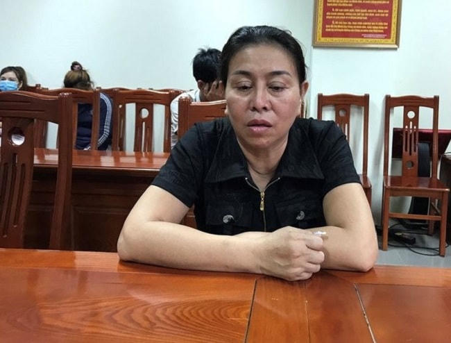 "Tú bà" Nguyễn Thị Ngân tại cơ quan điều tra.