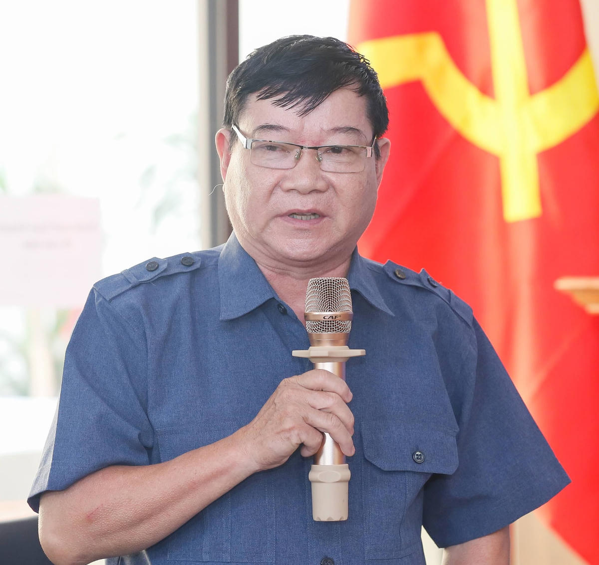 Ông Lê Như Tiến.