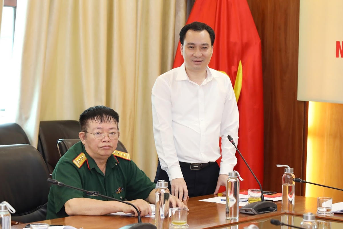 Trưởng ban Tuyên giáo UBTƯ MTTQ Việt Nam Vũ Văn Tiến phát biểu tại buổi gặp mặt.
