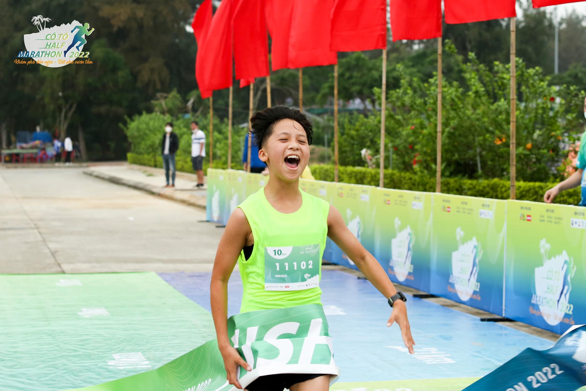 Tại hạng mục 10 km nữ, Lê Thị Thanh Nga (11102) đã xuất sắc về nhất.