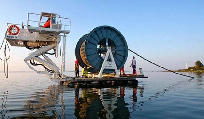 Viettel mở tuyến cáp quang biển ADC.