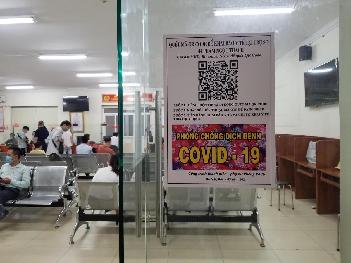 Hà Nội: Cơ quan hành chính 'gắt gao' phòng chống dịch Covid-19
