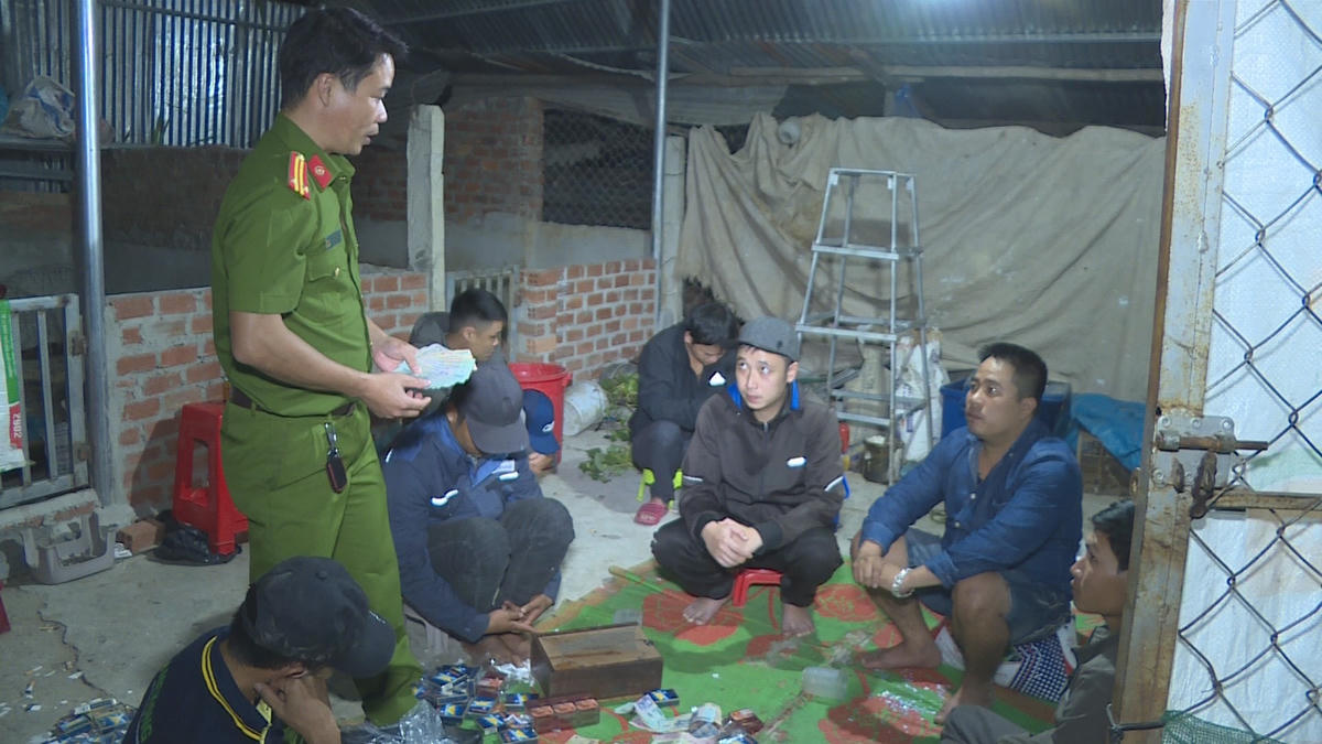 Các đối tượng thời điểm bị bắt.