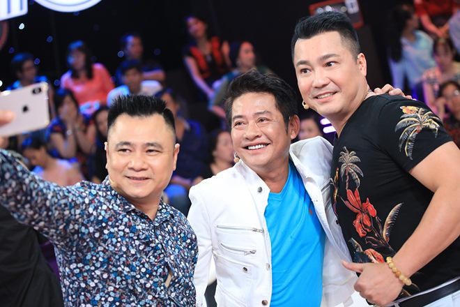 Đến hiện tại nam diễn viên vẫn độc thân vì chưa tìm được người bạn đời phù hợp.