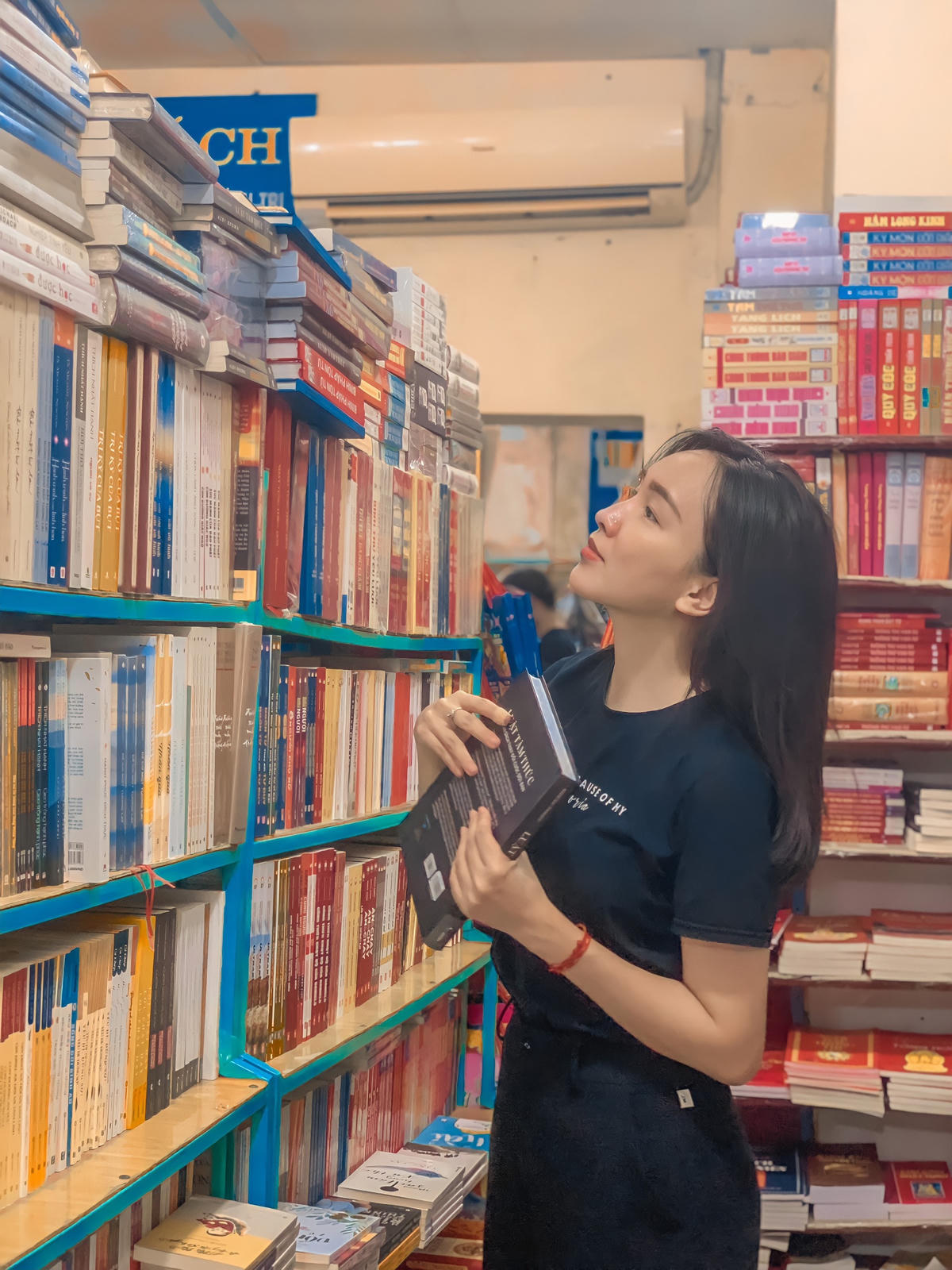 Thảo My được khán giả biết đến với vai trò là nhạc sĩ, ca sĩ, MC, cô gái đa tài còn thử sức ở lĩnh vực kinh doanh. Ảnh: NVCC.