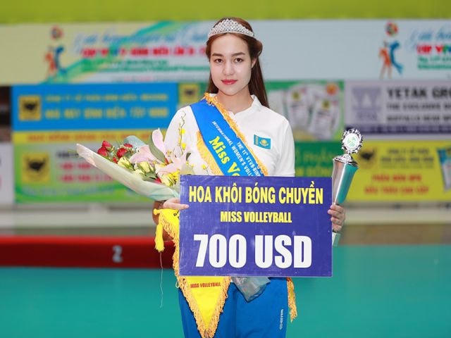 Nhiều người hâm mộ kỳ vọng Dinara Syzdykova có thể tiếp tục sang Việt Nam thi đấu.