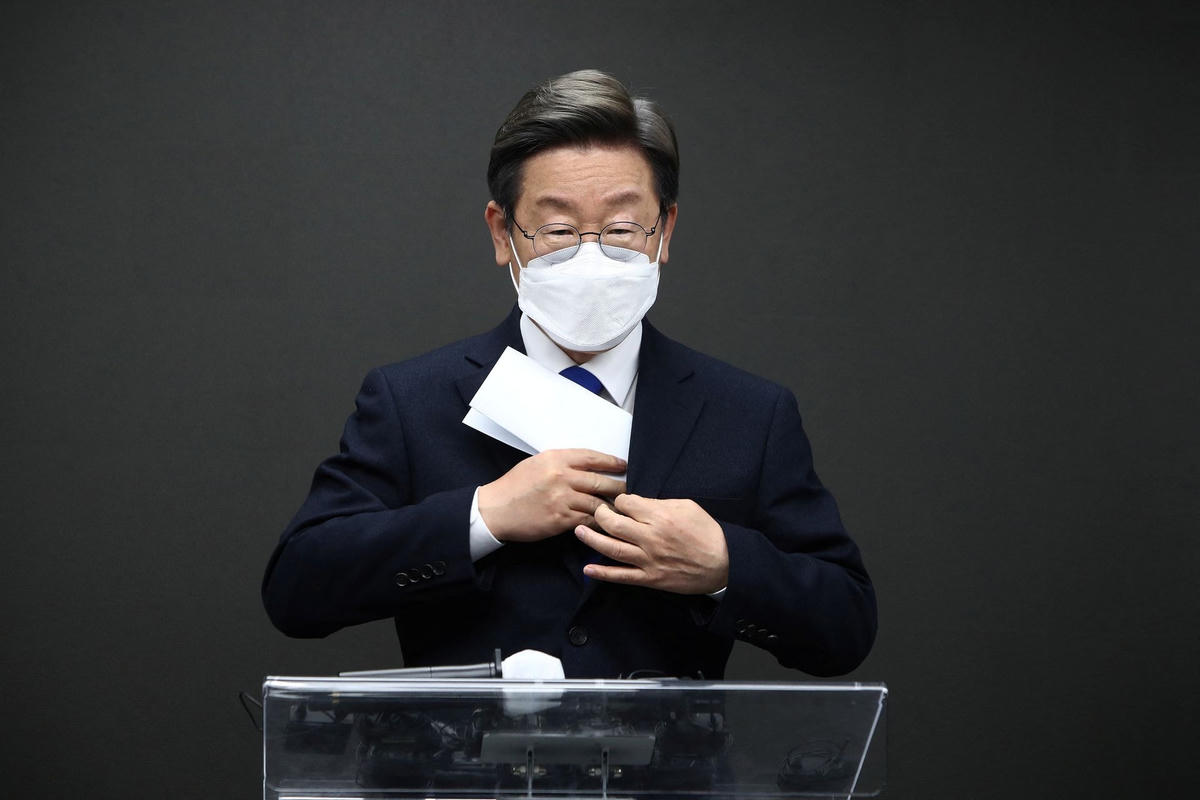 Ứng cử viên Tổng thống Hàn Quốc Lee Jae-Myung của Đảng Dân chủ thừa nhận thất bại trong cuộc bầu cử. Ảnh: Reuters.