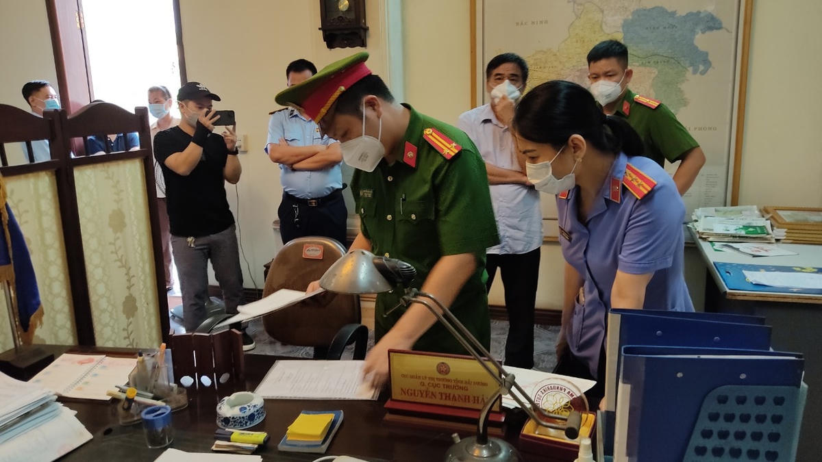 Nguyên Quyền Cục trưởng Cục QLTT Hải Dương bị bắt giam vì lừa đảo