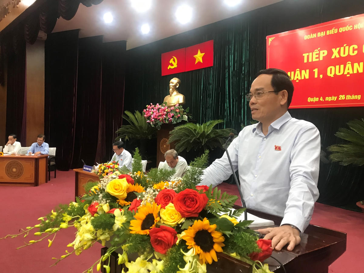 Ông Trần Lưu Quang phát biểu tiếp thu ý kiến của cử tri thành phố. (Ảnh: Hồng Phúc).