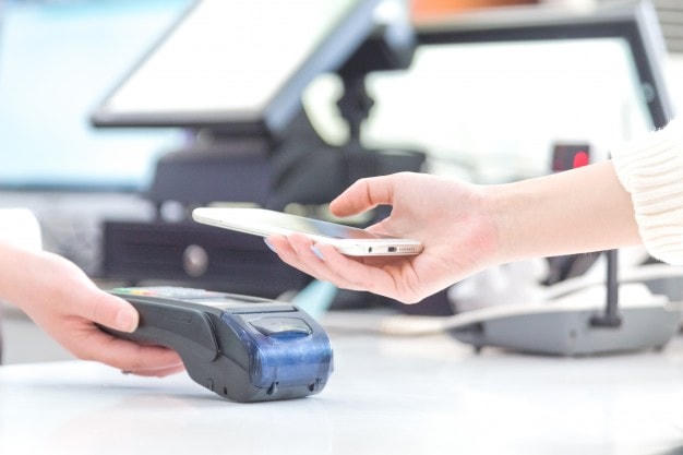Doanh nghiệp khó tiếp cận công nghệ số nếu người dân vẫn chưa chú trọng thanh toán online.