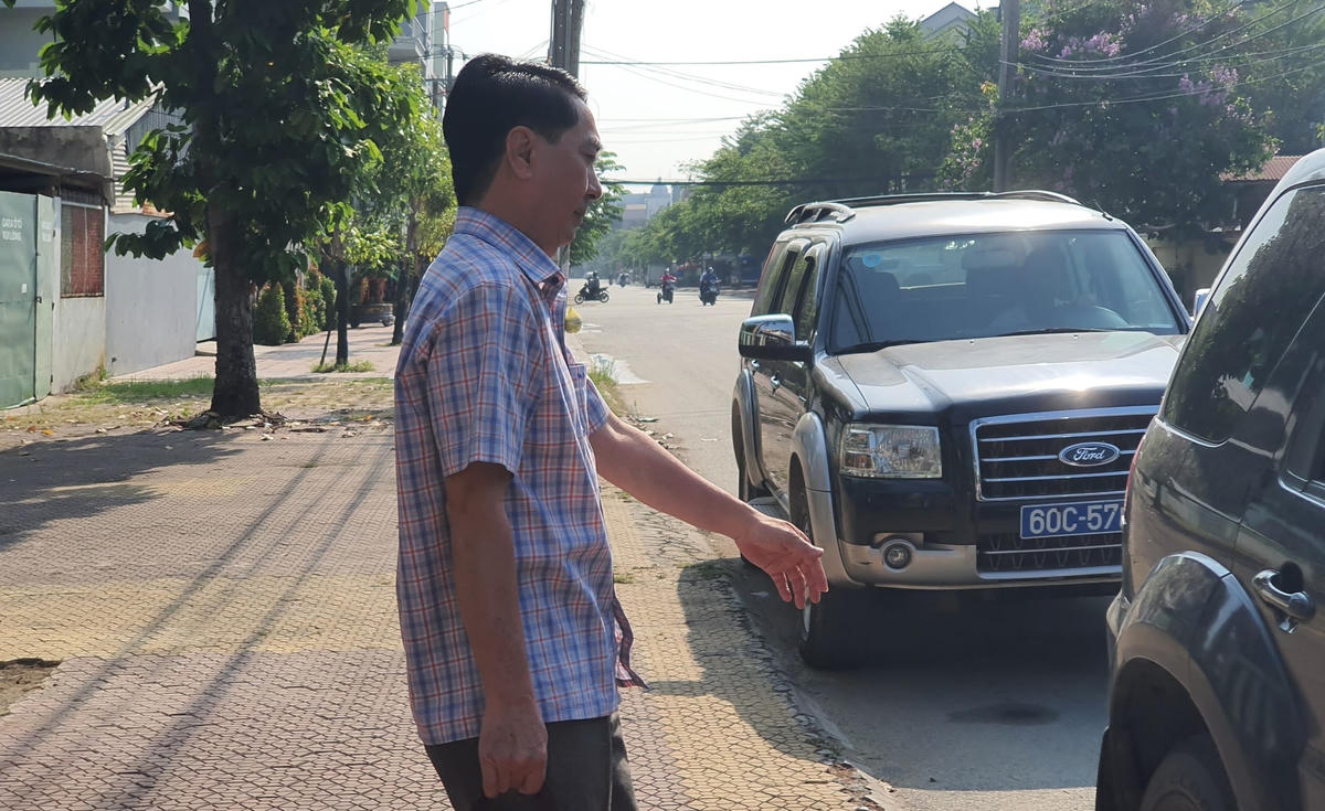 Ông Nguyễn Tấn Long trong sáng 4/3. (Ảnh: X.Đ.).