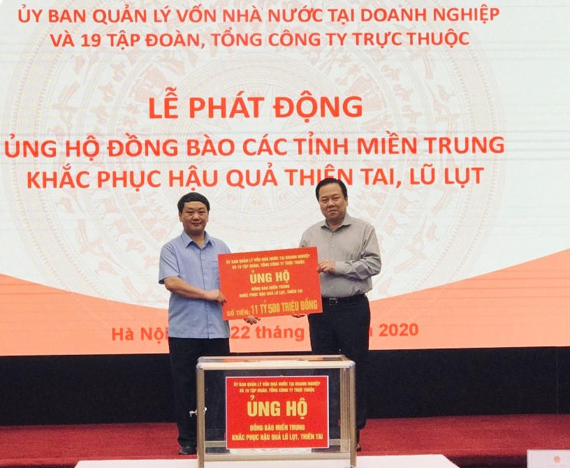 Phó Chủ tịch - Tổng Thư ký Hầu A Lềnh tiếp nhận ủng hộ từ Ủy ban Quản lý vốn Nhà nước tại doanh nghiệp và 19 Tập đoàn, Tổng công ty trực thuộc.