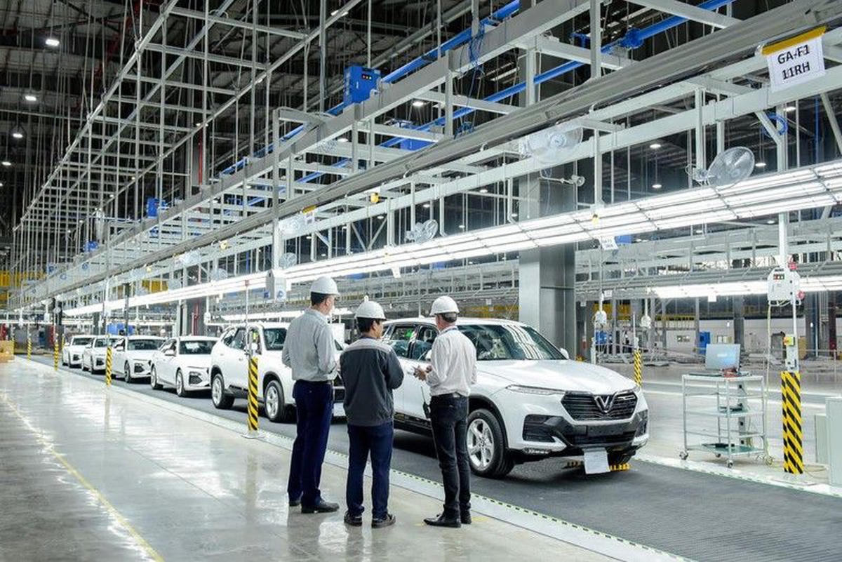 Những cơ sở sản xuất như nhà máy ô tô VinFast sẽ được Hải Phòng ưu tiên cấp điện.