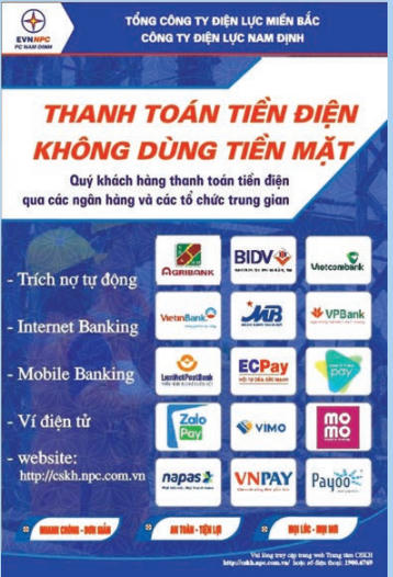 Khách hàng của Công ty Điện lực Nam Định có nhiều lựa chọn tiện ích trong nộp tiền điện.