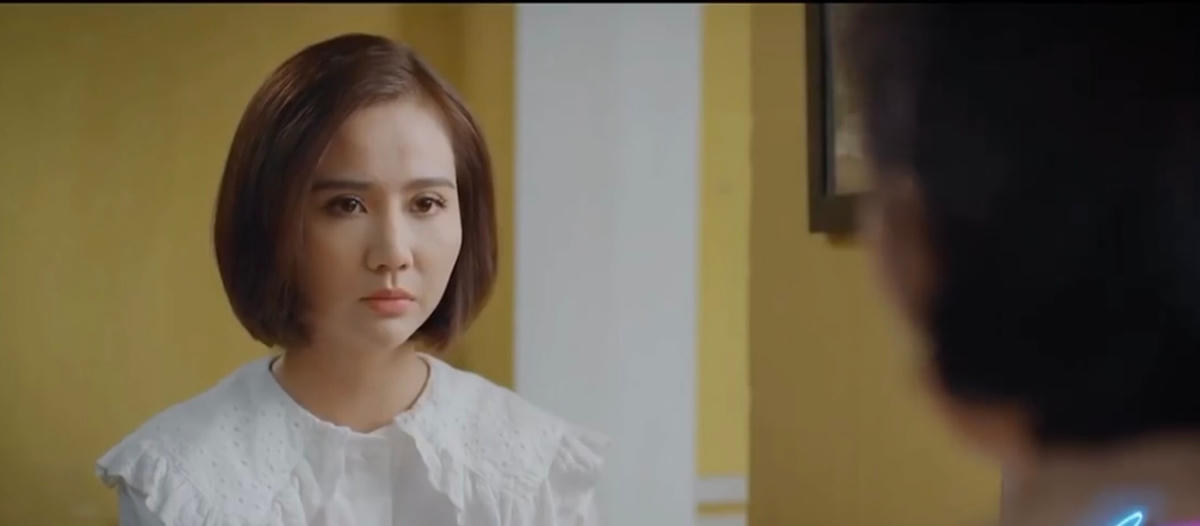 Vân Trang hẹn bà Kim Nhung để từ chối nhận lại mẹ ruột đi tìm kiếm bấy lâu. 