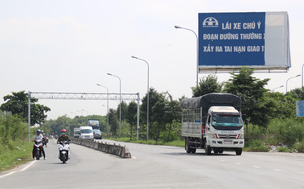 Đường dẫn dự án BT Phú Mỹ. Ảnh Sơn Bình.