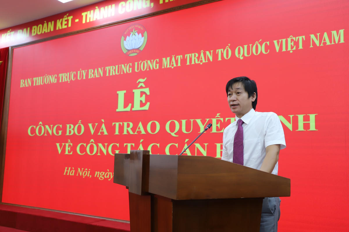Phó Chánh Văn phòng UBTƯ MTTQ Việt Nam Nguyễn Văn Hanh phát biểu nhận nhiệm vụ.