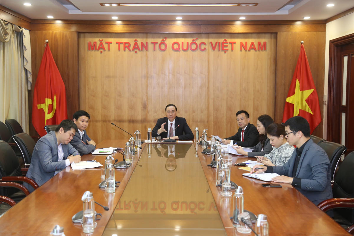 Các đại biểu tham dự Hội nghị trực tuyến tại điểm cầu UBTƯ MTTQ Việt Nam. Ảnh: Kỳ Anh.