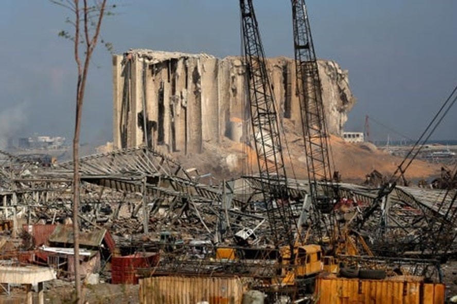 Một góc Cảng Beirut (Liban) sau vụ nổ tối 4/8. Ảnh: AFP.