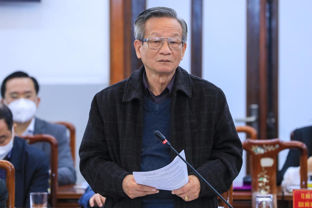 Ông Lê Truyền.