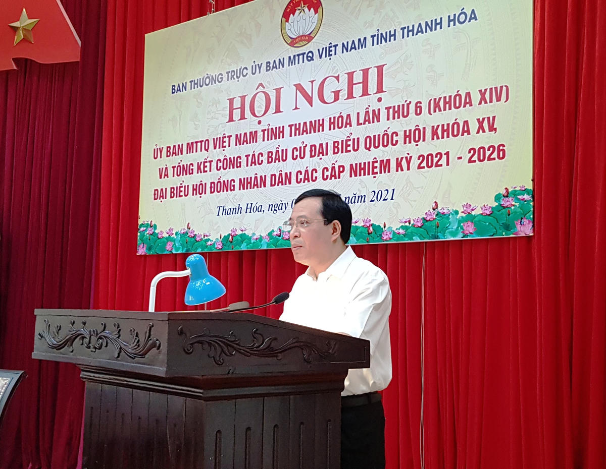 Ông Lại Thế Nguyên, Phó Bí thư Thường trực Tỉnh ủy Thanh Hóa phát biểu chỉ đạo tại hội nghị.